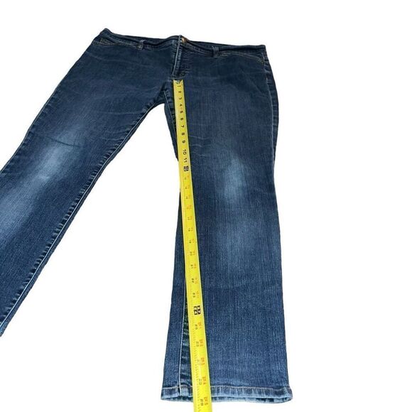 LRL LAUREN JEANS CO. Medium Wash Modern Skinny Jean Size 16 - Picture 6 of 6